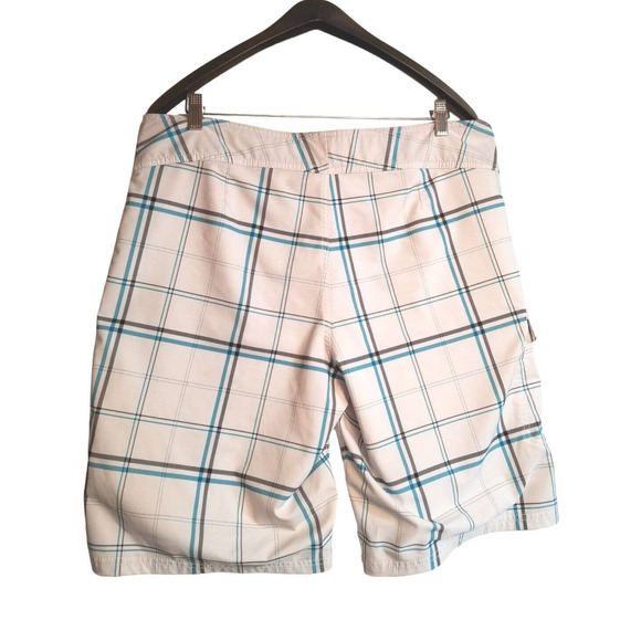 Mossimo Supply Co Lightweight swing Shorts Men's Size 36 white, blue gray. - Picture 2 of 7